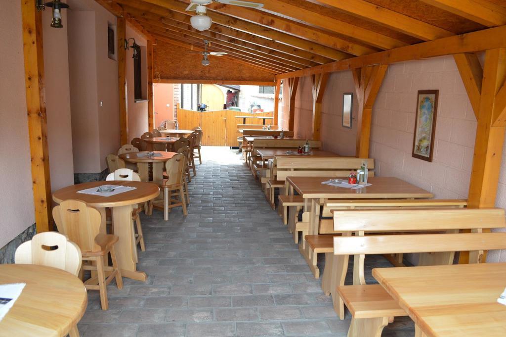 Guest House Aquarius Bosnjaci Luaran gambar